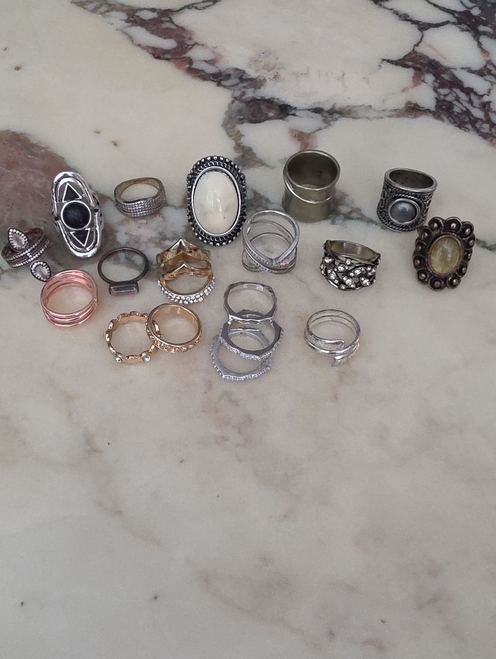 Assorted Women's Fashion Rings in Silver and Gold Tones